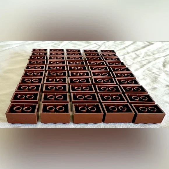 LEGO 50 2x3 Brick Reddish Brown Part 3002 –Genuine LEGO Building Pieces Bulk Lot - Picture 4 of 9